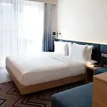 Hotel Hampton By Hilton Munich Airport South 3*