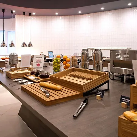 Hotel Hampton By Hilton Munich Airport South Hallbergmoos