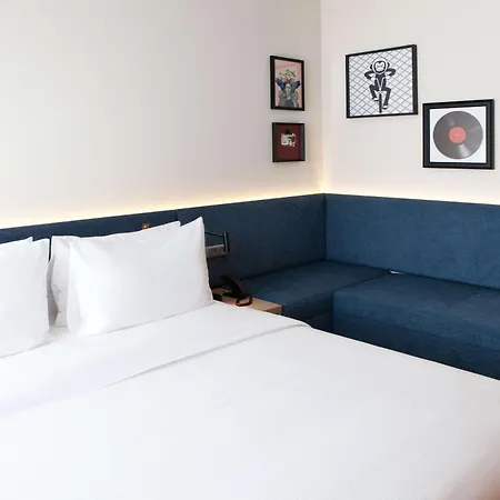 Hotel Hampton By Hilton Munich Airport South