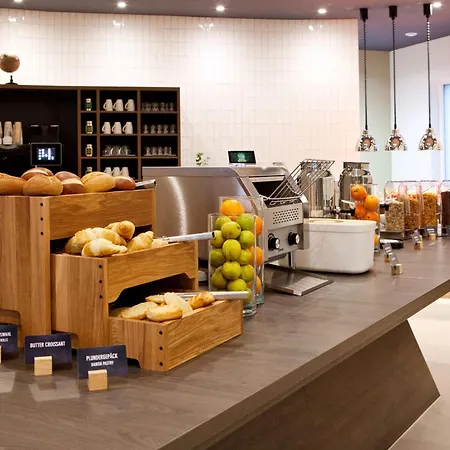 Hampton By Hilton Munich Airport South