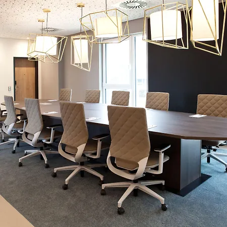 Hampton By Hilton Munich Airport South فندق هالبرغموس