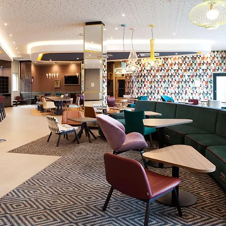 Hampton By Hilton Munich Airport South