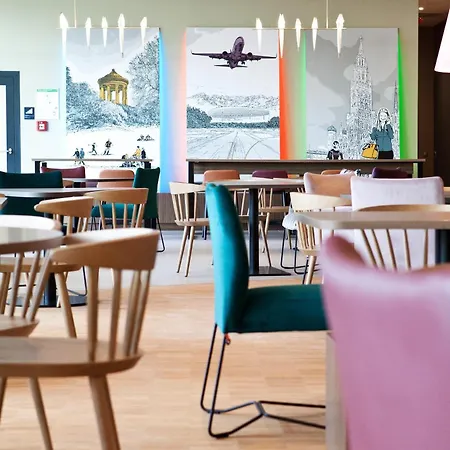 Hampton By Hilton Munich Airport South Hotel Hallbergmoos