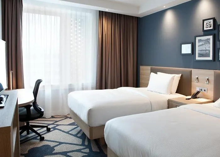ホテル Hampton By Hilton Munich Airport South