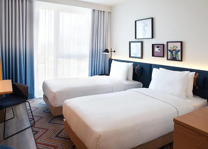 Отель Hampton By Hilton Munich Airport South