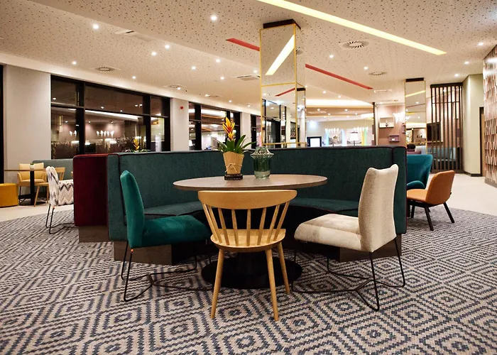 Hampton By Hilton Munich Airport South ホテル ハルベルクモース
