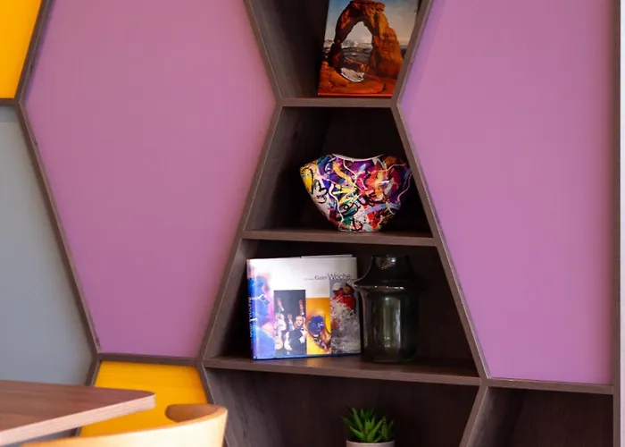 Hampton By Hilton Munich Airport South Отель