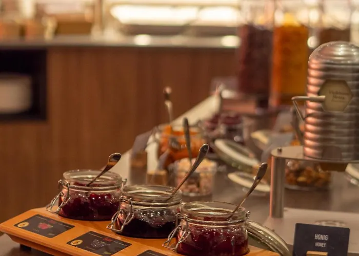 Отель Hampton By Hilton Munich Airport South