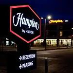 Hampton By Hilton Munich Airport South Hotel 3*