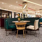 Hampton By Hilton Munich Airport South Hotell Hallbergmoos