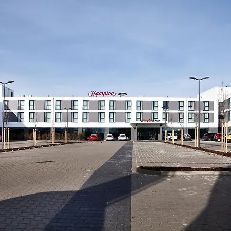 Отель Hampton By Hilton Munich Airport South 3*
