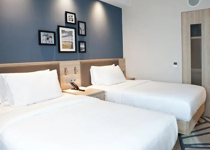 Hampton By Hilton Munich Airport South Hallbergmoos
