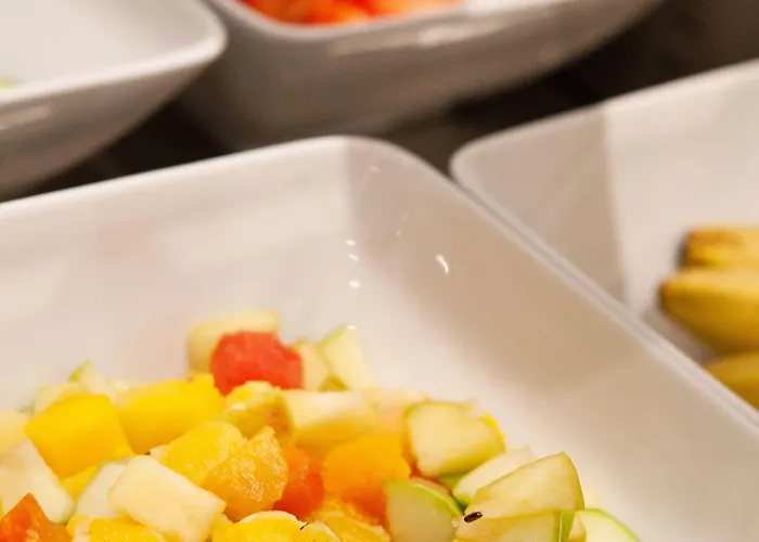Hampton By Hilton Munich Airport South Szálloda 3*